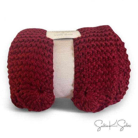 Knit Scalloped Edge Throw Blanket Red - Threshold Studio McGee, Christmas 2024 - Picture 5 of 7